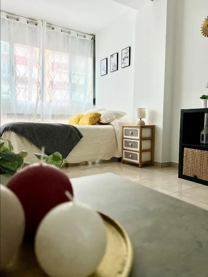 Precioso Estudio Con Piscina, Junto A La Playa Torre Del Mar